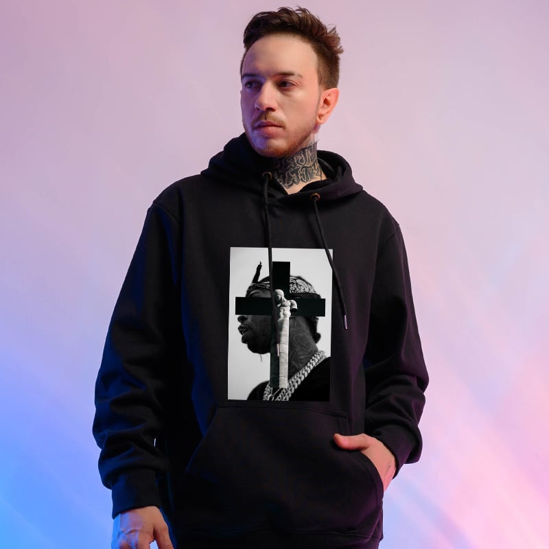 Felpa con cappuccio da uomo a pullover con stampa grafica, ideale per un look casual e confortevole in autunno.