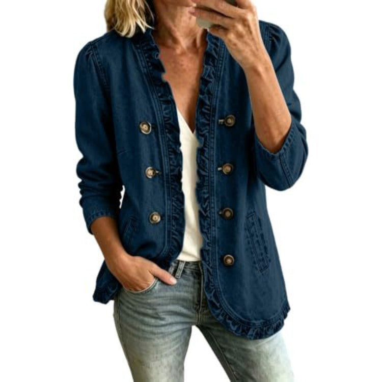 Giacca casual in jeans per donna con balza. Un capo d'abbigliamento femminile per stile moderno.