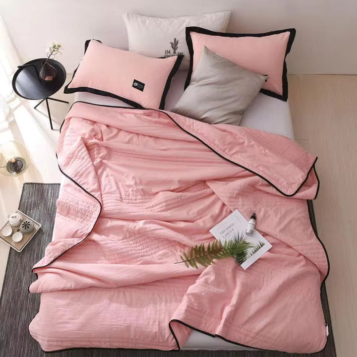 Coperta rinfrescante estiva leggerissima per letto e divano, ideale per un sonno fresco e riposante.