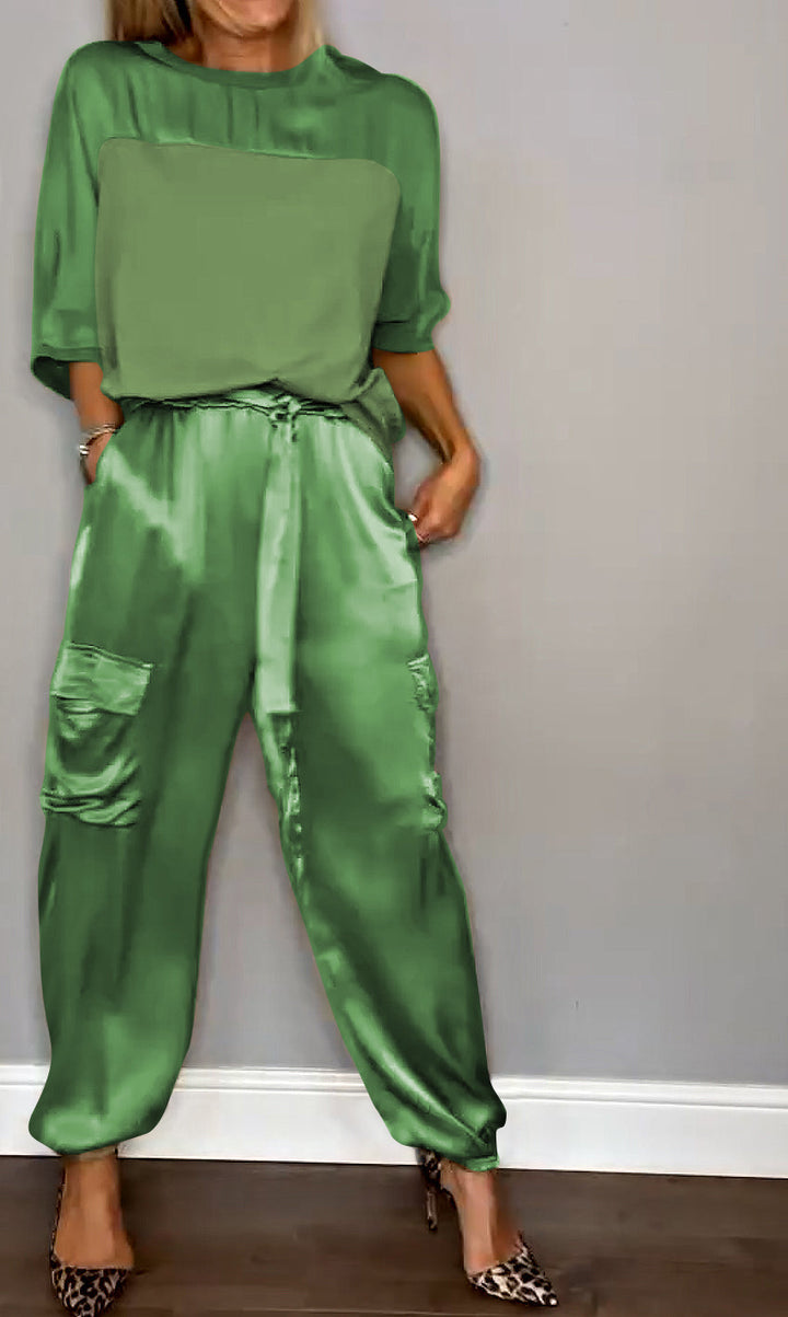 Set donna due pezzi estivo versatile, per outfit casual ed elegante, moda moderna.