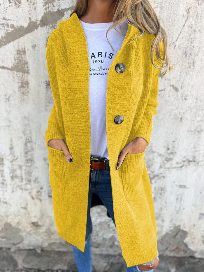 Cardigan lungo donna, elegante e comodo, disponibile anche in taglie forti. Ideale per valorizzare ogni silhouette.