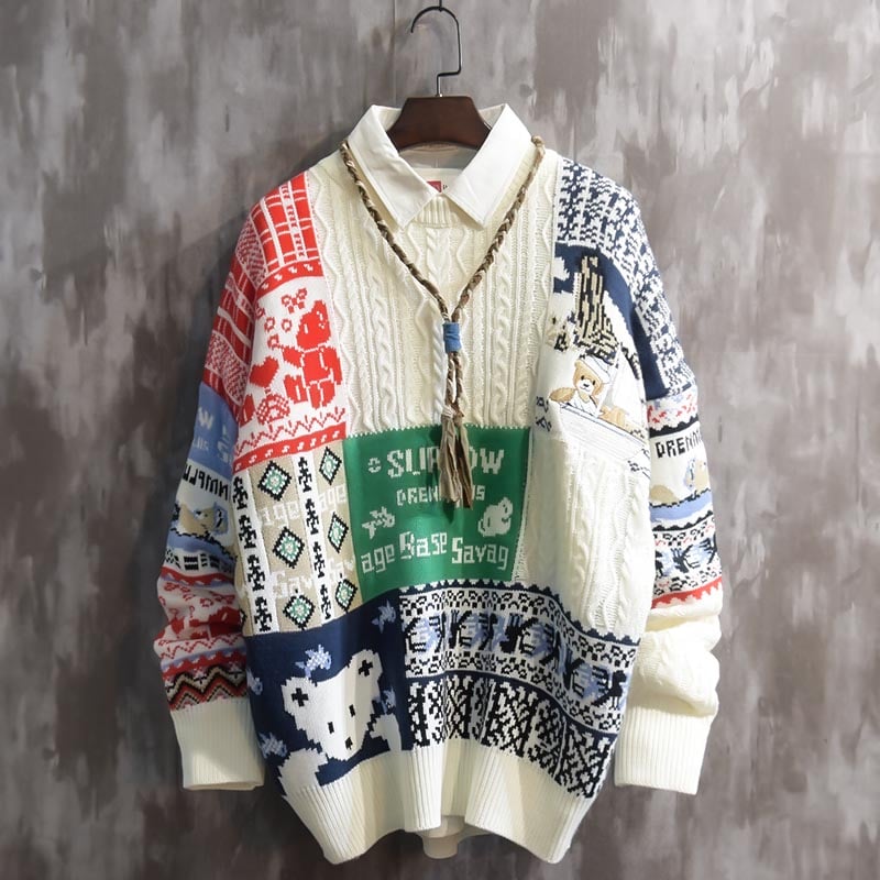Maglione da uomo con girocollo e maniche lunghe, un capo essenziale per la moda invernale casual o elegante.