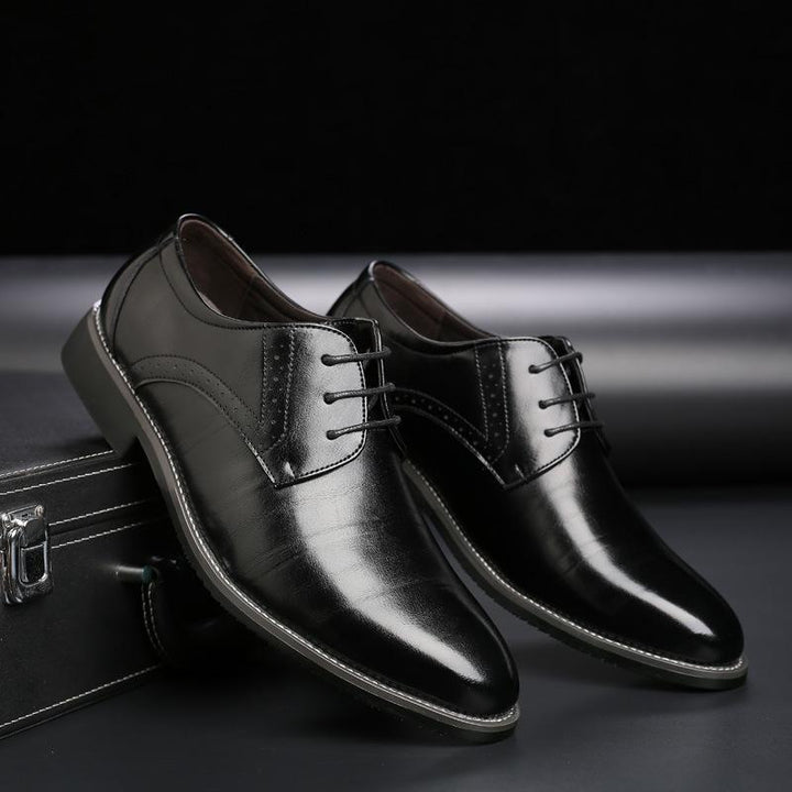 Scarpe da uomo Oxford in pelle, eleganti e versatili, ideali per taglie forti. Comfort autunno/inverno.