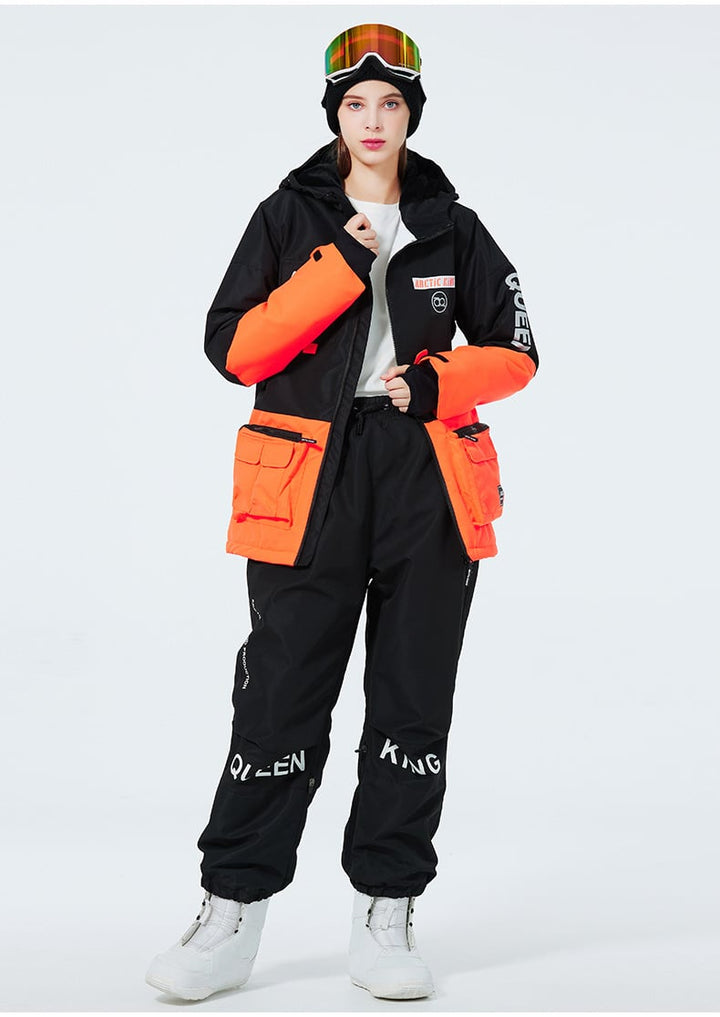 Set completo da sci per uomo, giacca e pantaloni isolanti e traspiranti.