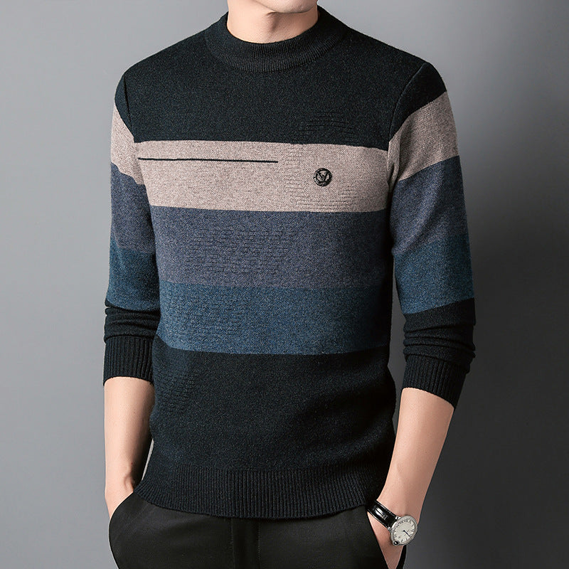 Maglia termica uomo a maniche lunghe, vestibilità slim e scollo tondo. Calda e confortevole per l'inverno.