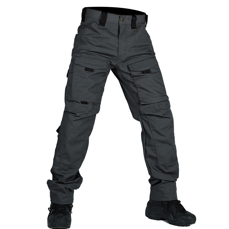 Cargo uomo mimetici resistenti e confortevoli, perfetti per attività outdoor.