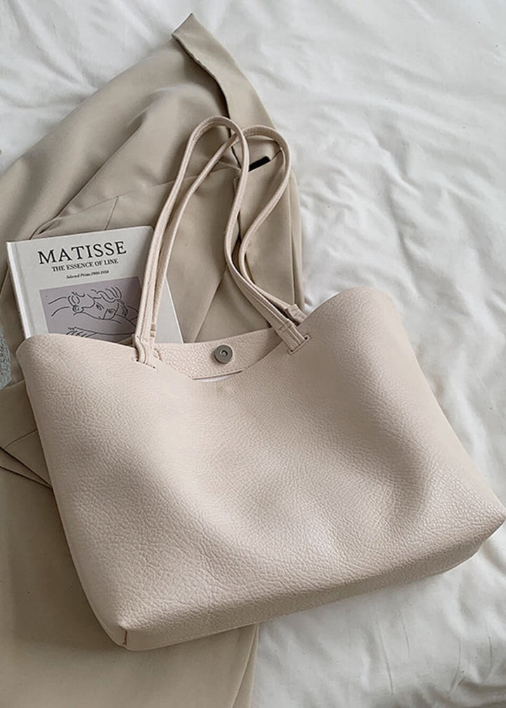 Elegante borsa tote marrone da donna. Ampia e versatile, perfetta per ogni occasione. Nuovi arrivi.