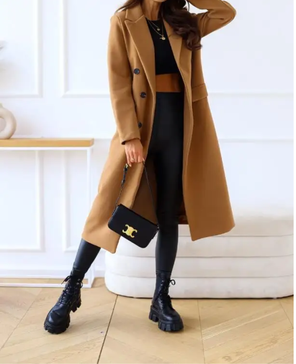 Trench lungo aderente, soprabito donna, perfetto per la mezza stagione.