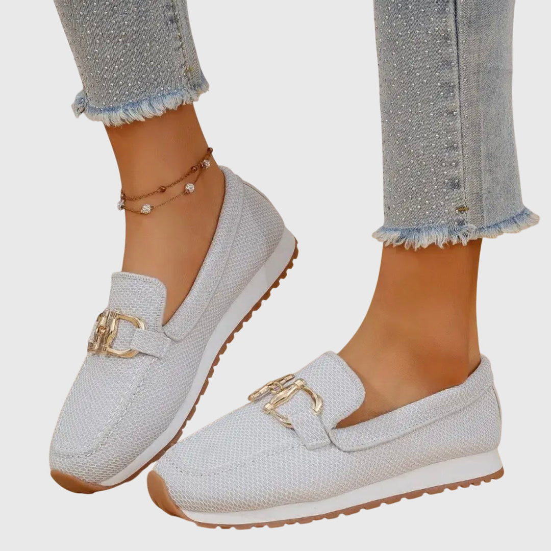 Mocassini donna primavera, comfort e supporto integrato. Ideali per un look elegante e casual.