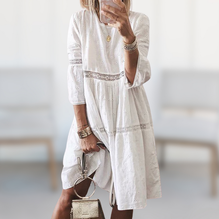 Abito donna estivo in cotone con dettagli in pizzo. Ideale per ogni occasione, disponibile taglie forti.