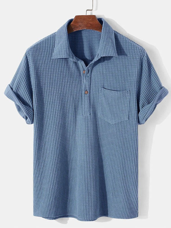 Camicia uomo a manica corta color albicocca, dal taglio casual ed elegante. Ideale per la moda estiva maschile e comfort.