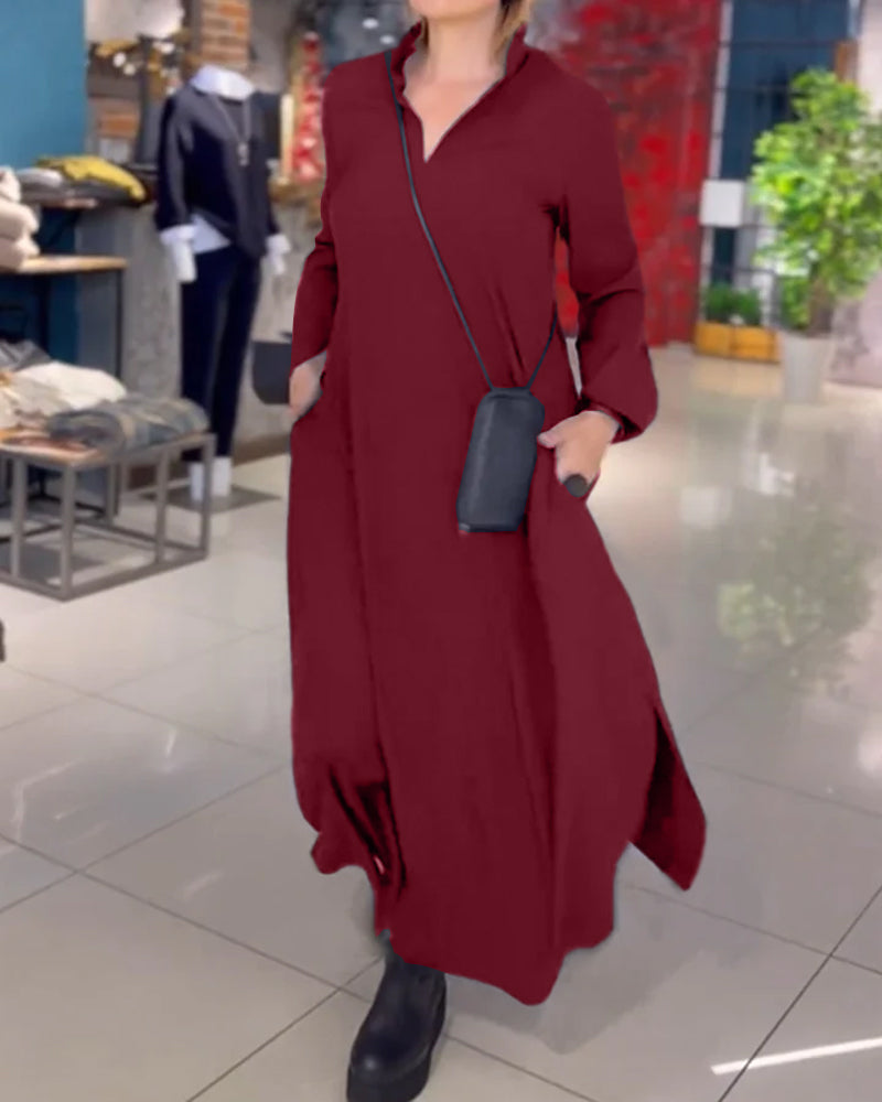 Abito lungo donna autunnale, colletto a revers e spacco. Eleganza moderna per un look sofisticato.
