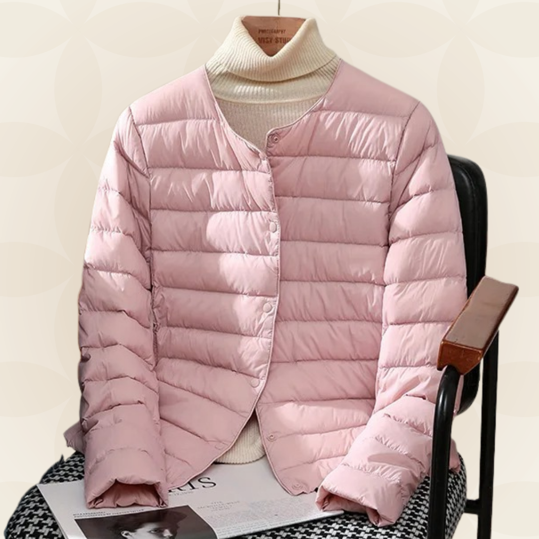 Giacca leggera da donna, imbottita, perfetta per il comfort quotidiano e versatile.
