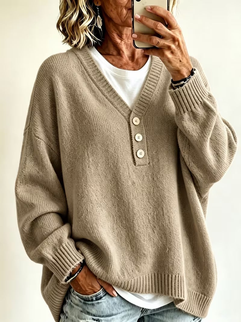 Maglione donna tinta unita, stile casual e morbido per comfort quotidiano. Un capo elegante per outfit versatili.