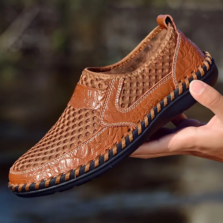 Mocassini uomo casual, ultra comodi, slip-on con calzata ampia per comfort prolungato. Ideali per il relax.
