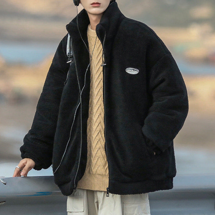 Giacca invernale imbottita da uomo nera, calda e confortevole. Perfetta per il freddo, stile casual moderno.