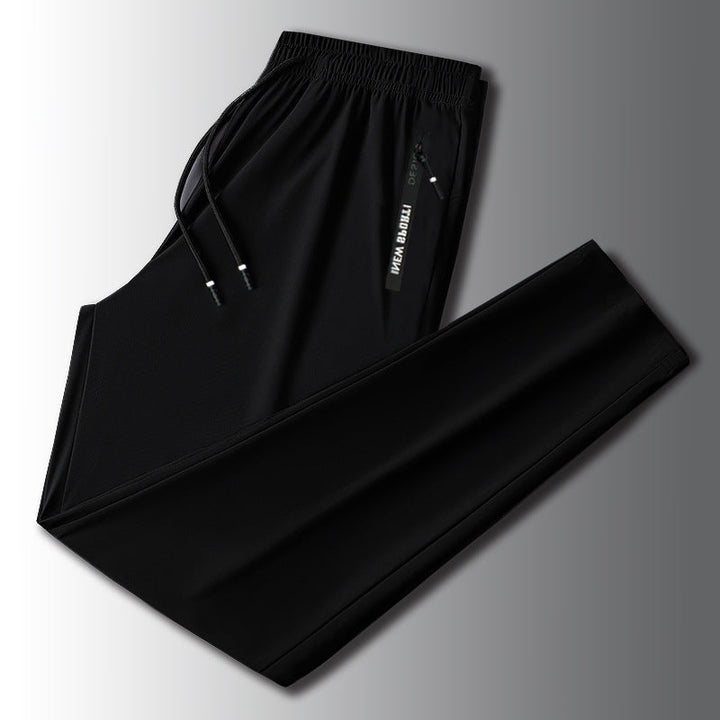 Pantaloni uomo invernali neri a gamba dritta, caldi e confortevoli, ideali per stile casual e streetwear quotidiano.