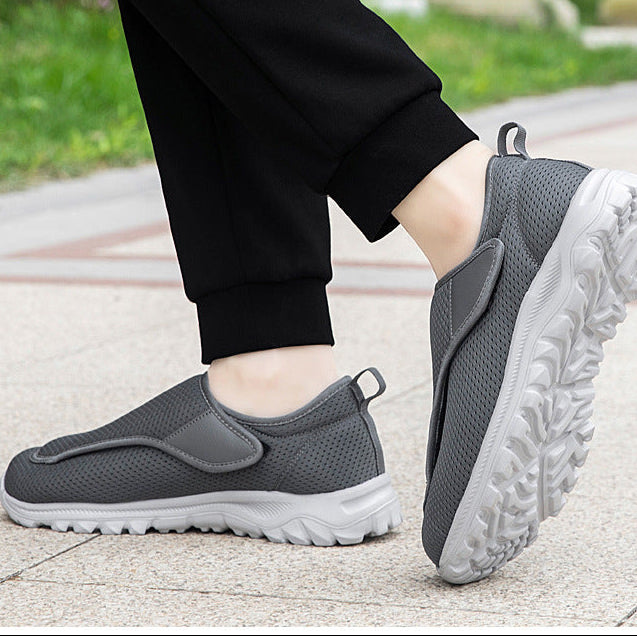Scarpe da uomo antiscivolo e a pianta larga, perfette per passeggiate e attività sportive leggere, massimo comfort.