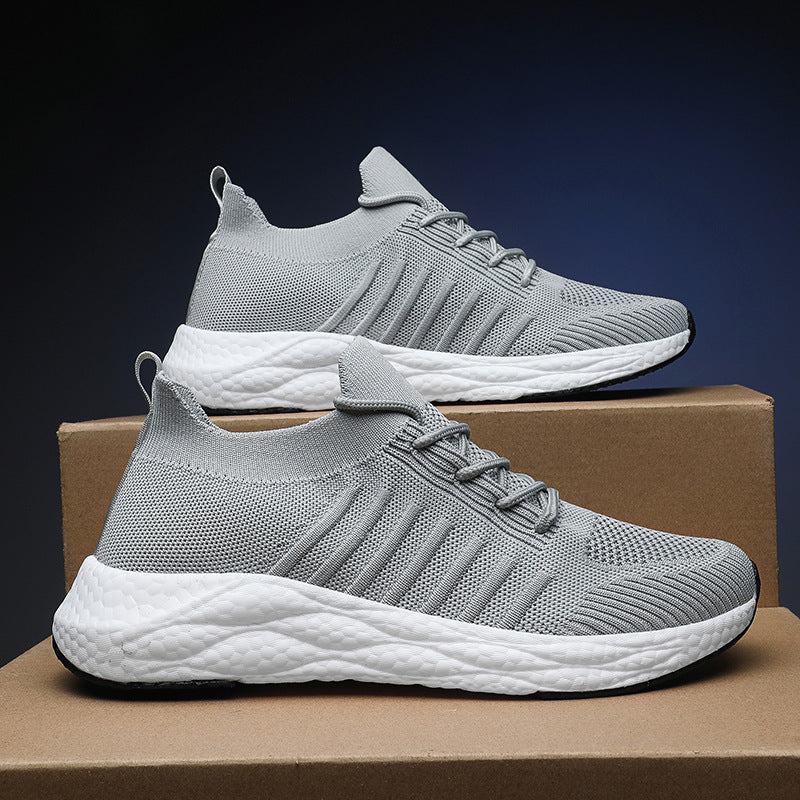 Sneakers mid-top platform traspiranti per uomo e donna, offrono stile moderno e comfort ideale per il quotidiano.