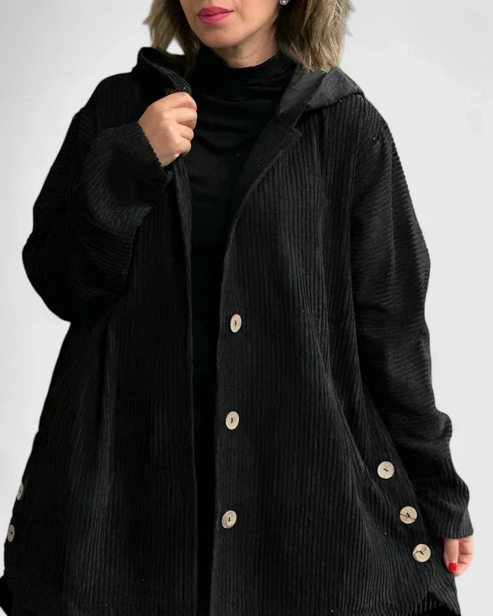 Giacca donna stile rilassato in velluto con cappuccio, ideale per outerwear autunno inverno.