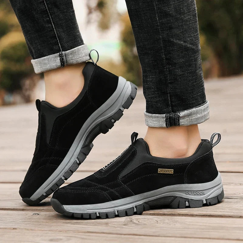 Calzature ortopediche uomo blu stile casual per benessere piedi e comfort duraturo. Ideali per sollievo.