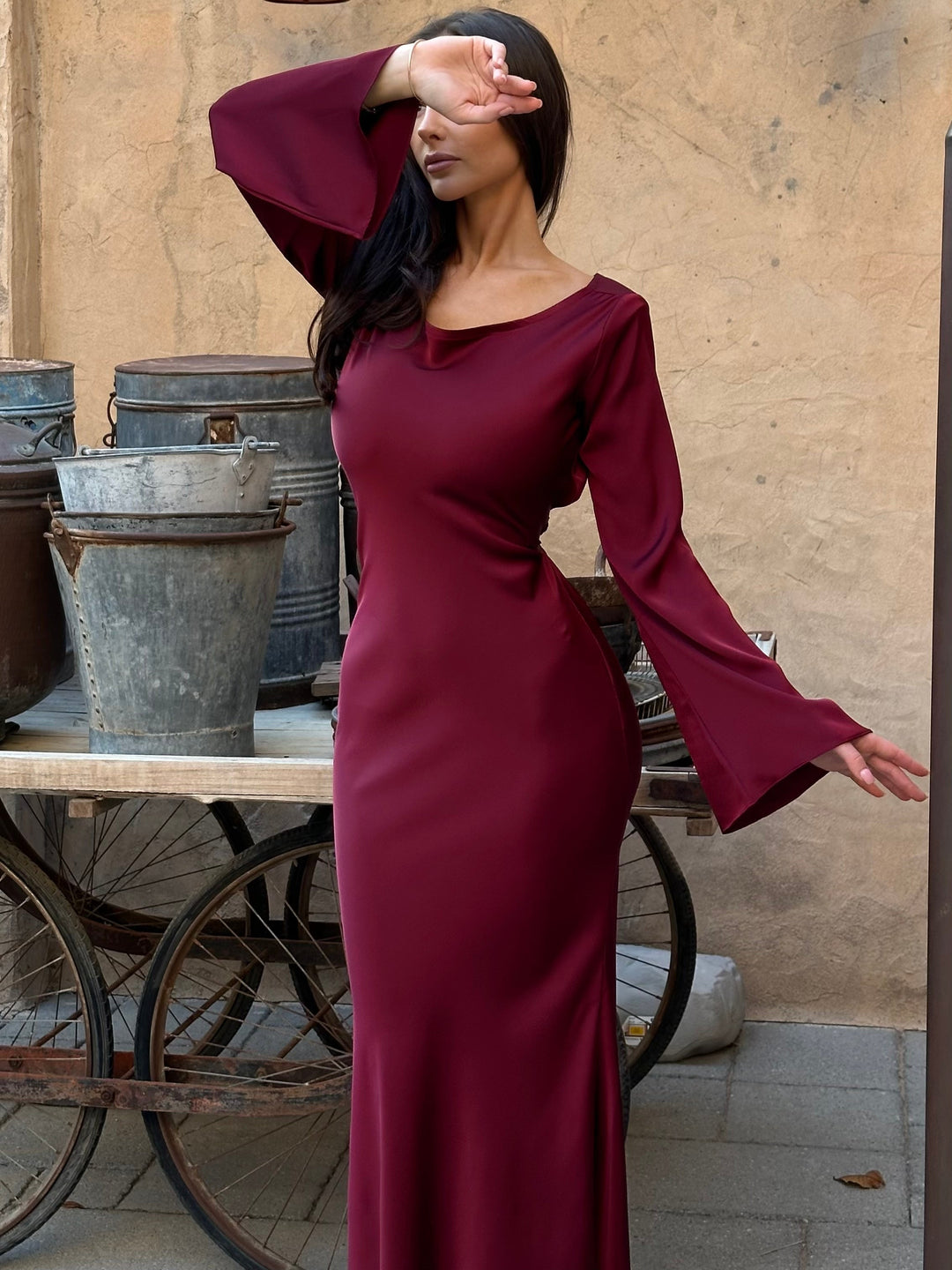 Vestito maxi autunnale donna, maniche lunghe, comfort e stile per ogni giorno.
