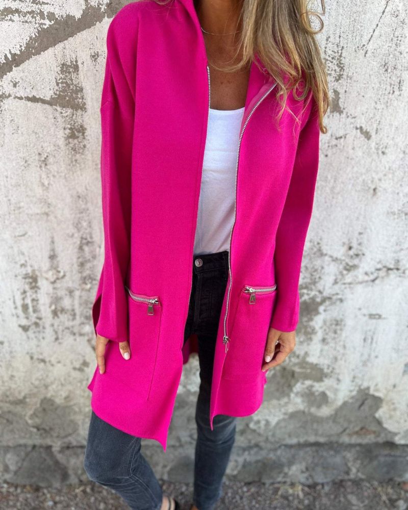 Cardigan lungo da donna con zip, elegante e versatile, perfetto per look casual chic o raffinati.