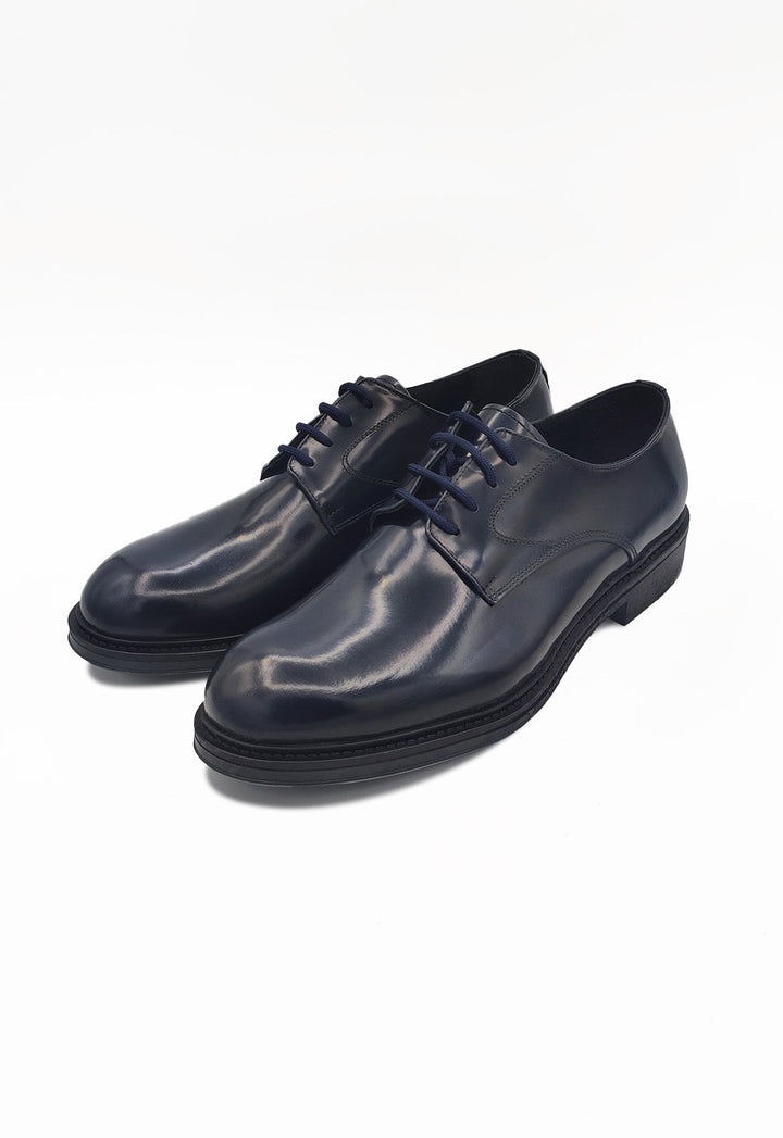 Scarpe stringate uomo eleganti, calzature con effetto abraso. Stile classico, comfort e suola antiscivolo.