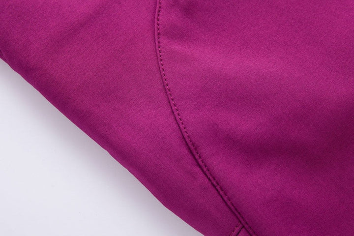 Pantaloni sportivi donna resistenti, perfetti per outdoor, escursionismo e uso giornaliero, flessibili e comodi.