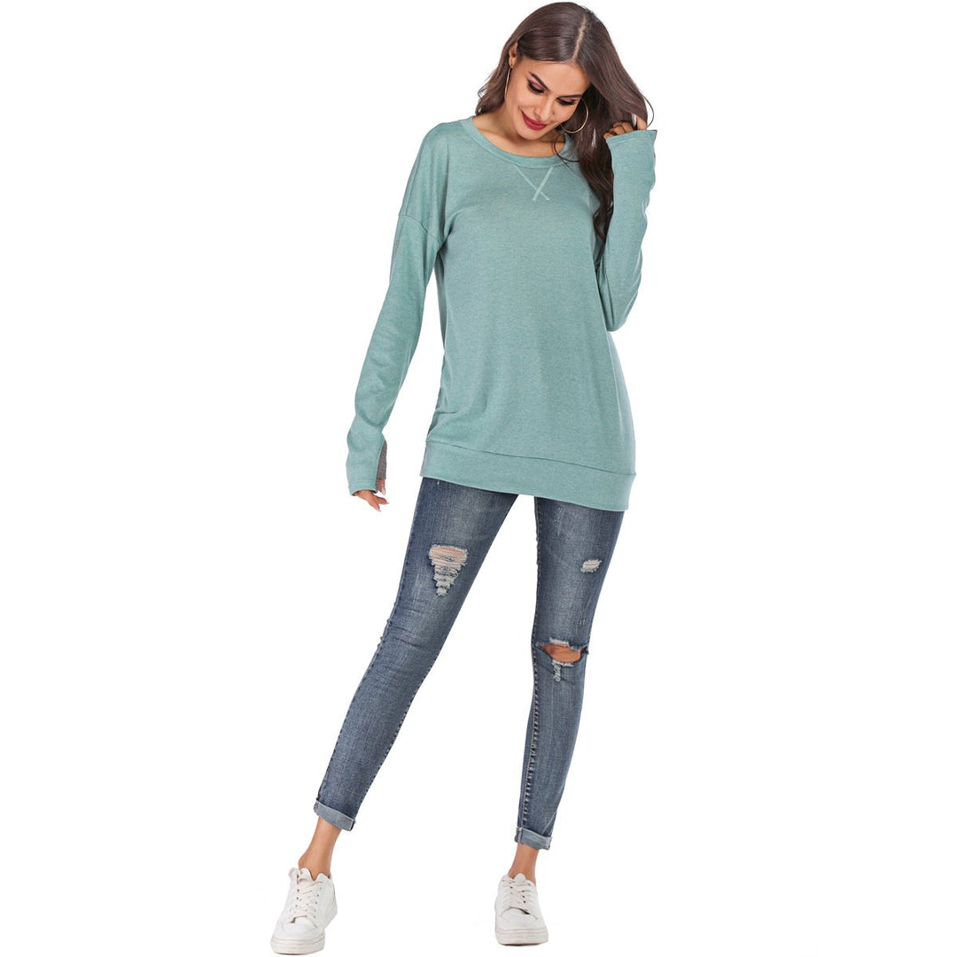 Maglione donna a tinta unita, maniche lunghe, vestibilità ampia per comfort quotidiano.