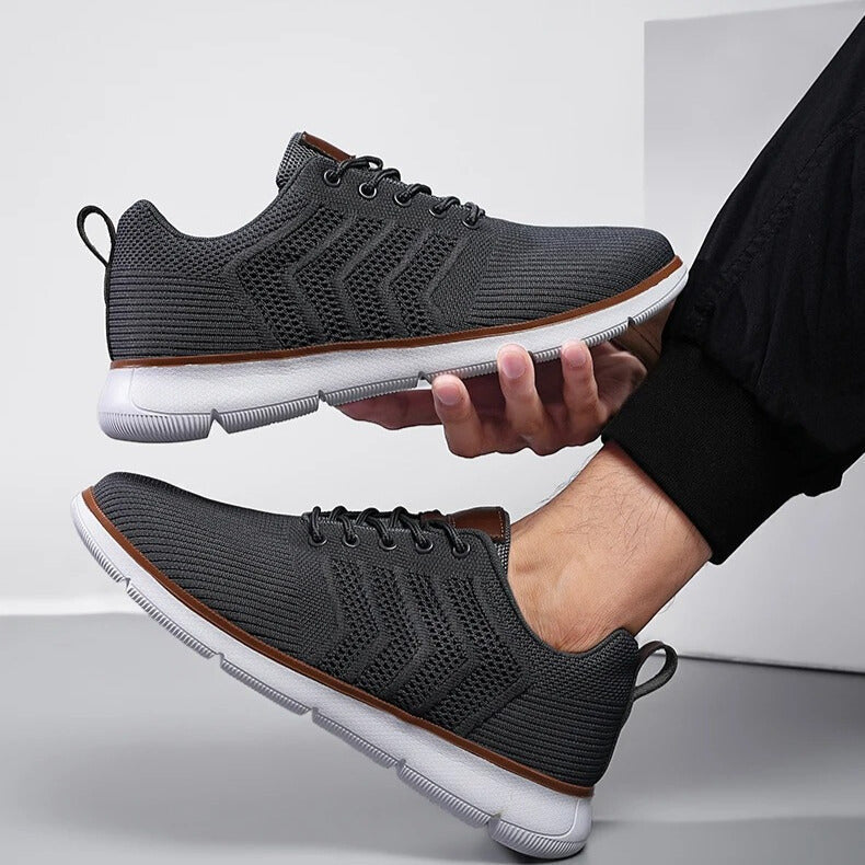 Sneakers uomo eleganti ma comode, flessibili per un look sportivo raffinato e versatile.