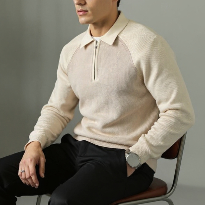 Maglione uomo nero, elegante, con mezza zip e colletto polo. Ideale per look business casual.