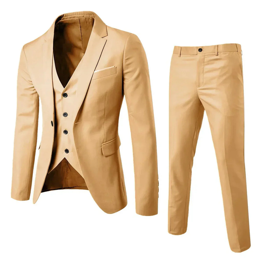 Look professionale con completo uomo blu scuro 3 pezzi. Abito elegante per ufficio e eventi formali.