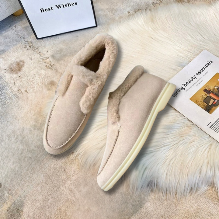 Scarpe invernali eleganti da donna: comfort e stile per passeggio quotidiano.