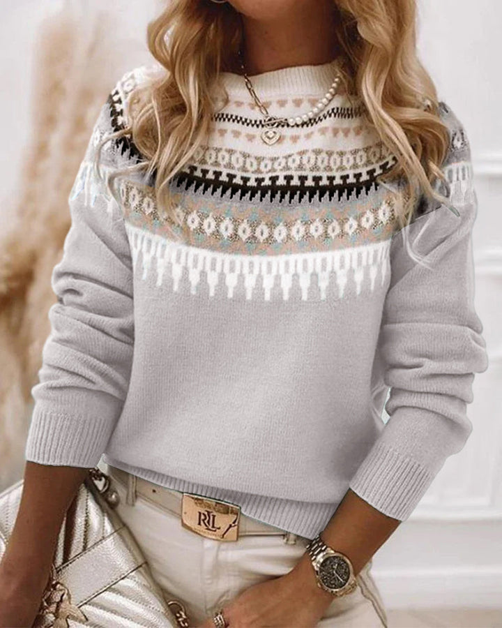 Maglione blu da donna a girocollo, morbido e versatile per la moda autunnale. Ideale per ogni giorno.