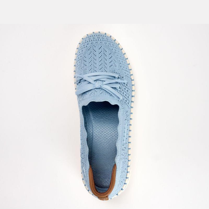 Mocassini donna senza lacci con memory foam, scarpe leggere e comode per uno stile quotidiano alla moda.