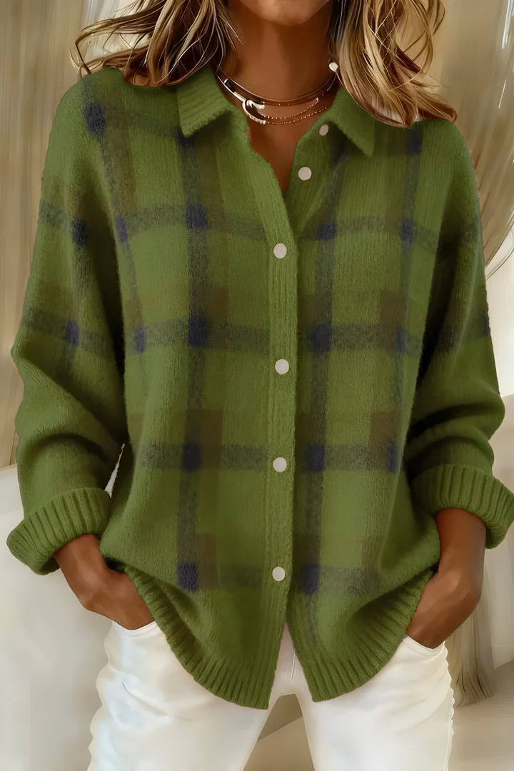 Cardigan donna morbido a quadri, abbigliamento versatile. Ideale per un comfort accogliente e stile casual elegante.