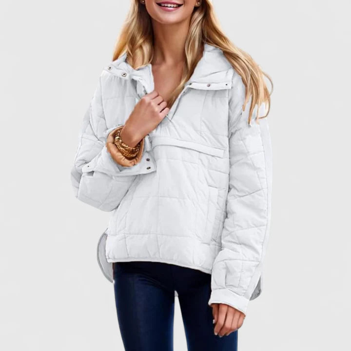 Capospalla invernale da donna, giacca oversize trapuntata e impermeabile con cappuccio.