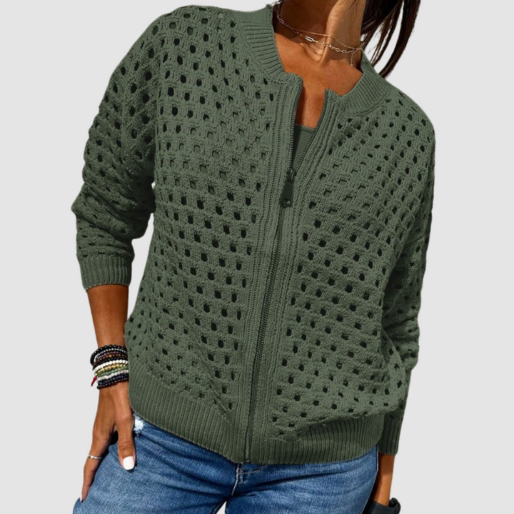 Cardigan donna confortevole con bottoni, ideale per abbigliamento quotidiano. Chic e pratico per ogni occasione.