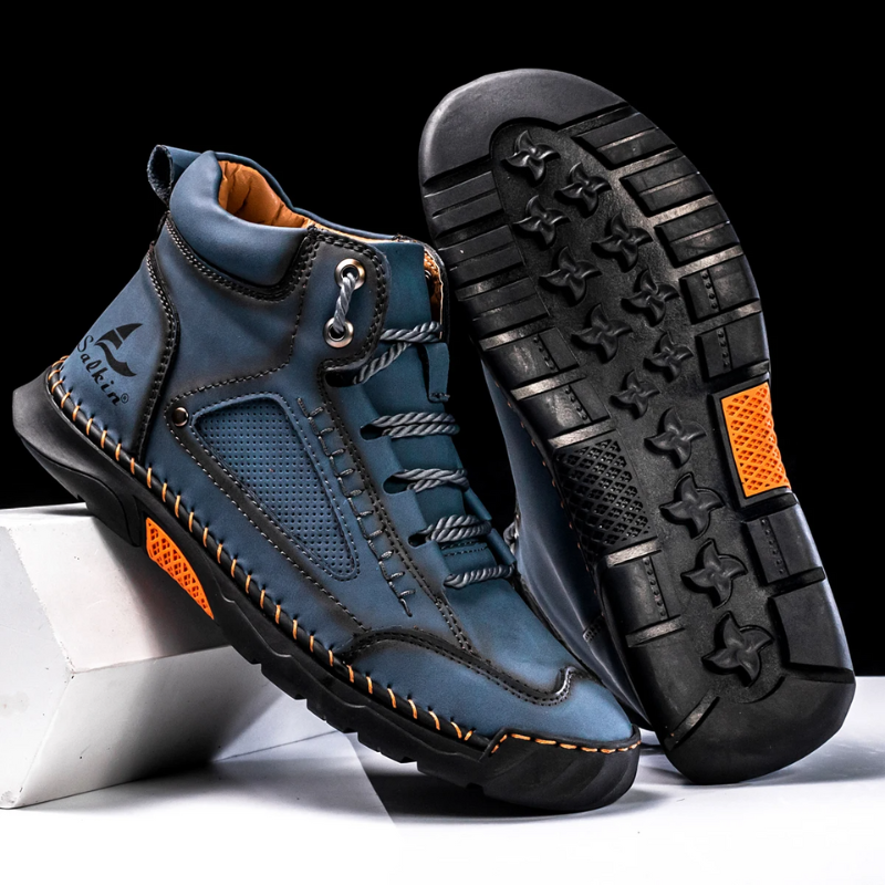 Stivali uomo in pelle robusta, stile casual premium per comfort alla caviglia. Ideali per moda autunnale e urbana.