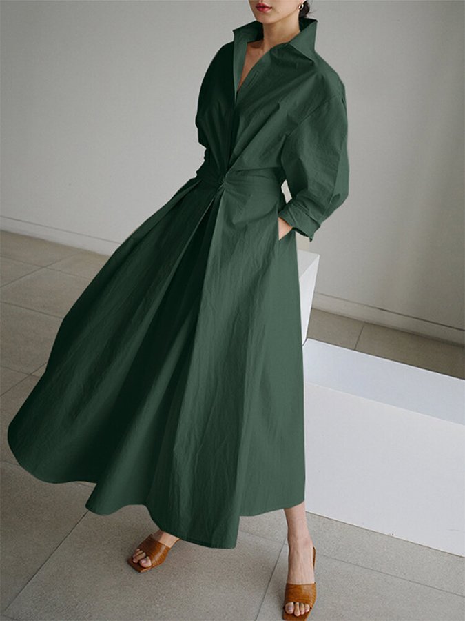 Abito chemisier maxi per donna, con colletto e cintura, un capo must-have per un guardaroba versatile e alla moda.