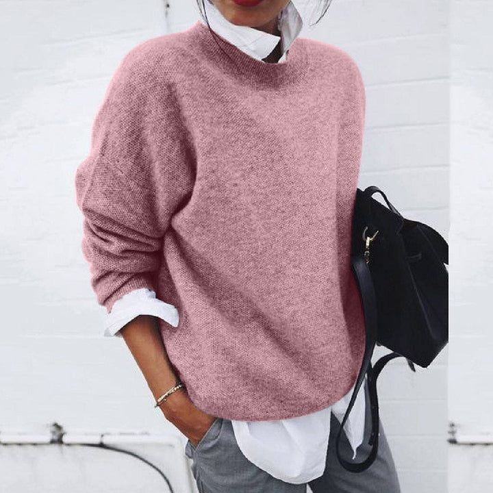 Maglione donna girocollo, morbido, maniche lunghe. Comfort e stile casual per autunno/inverno.