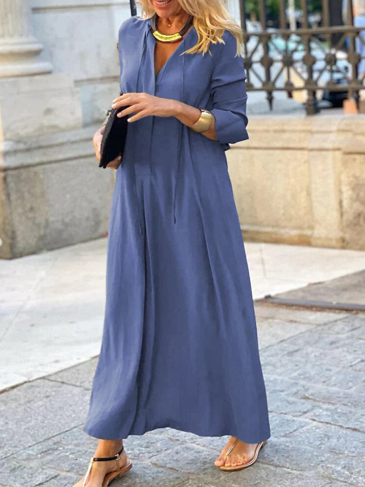 Abito estivo lungo e fluido per donna, offre comfort e stile. Ideale per la moda estiva casual o elegante.
