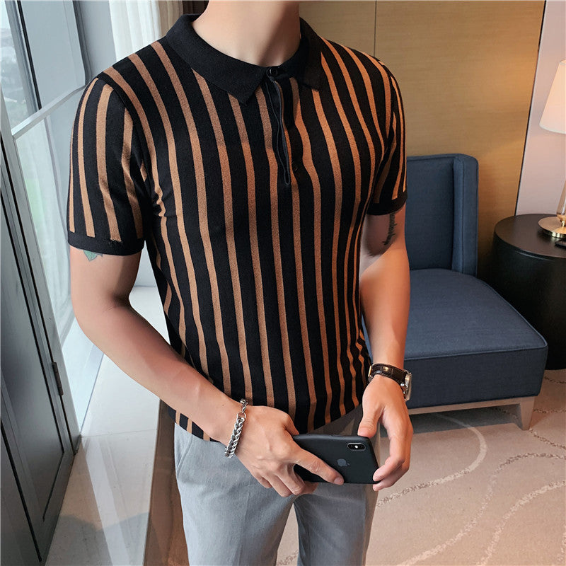 Polo uomo a maniche corte con righe larghe, stile casual estivo per comfort.