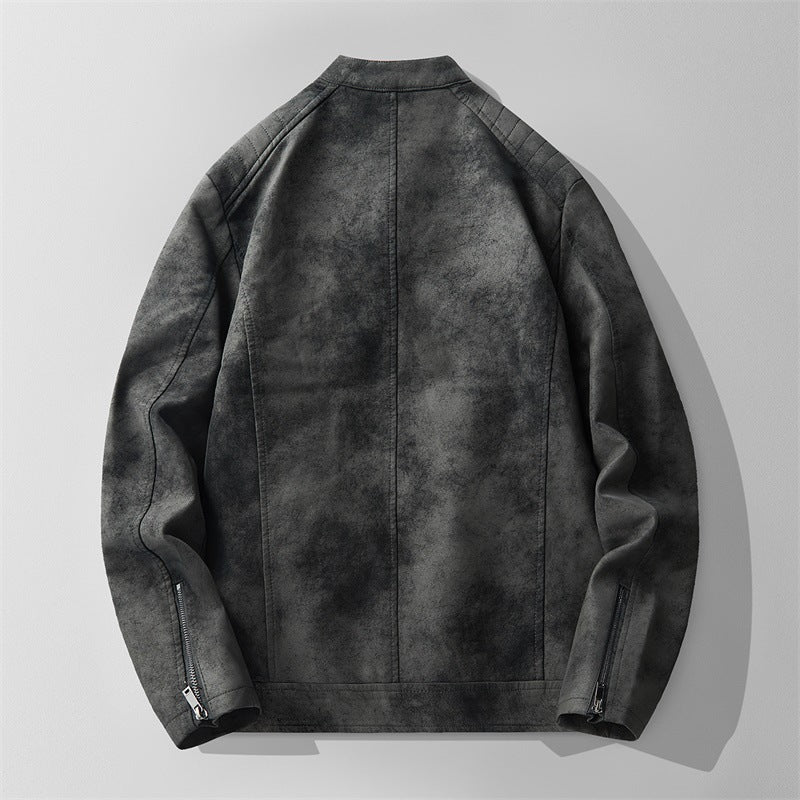 Elegante giacca uomo autunnale effetto camoscio, disponibile in nero, marrone e oliva. Colletto alto e versatile.