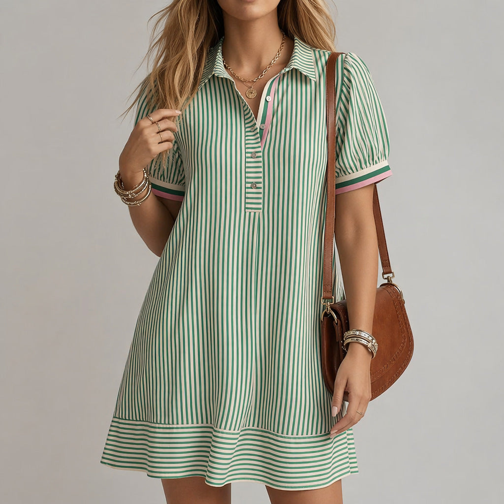 Abito donna chemisier con righe e maniche a sbuffo, per un'eleganza casual e un comfort alla moda.