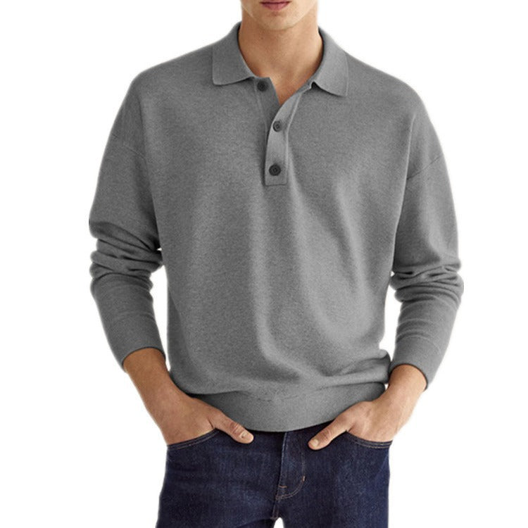 Polo uomo autunnale a maniche lunghe con scollo a V. Design versatile per comfort e stile in ogni occasione.