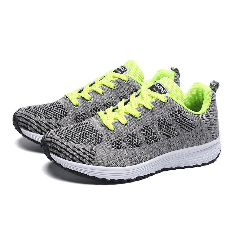 Scarpe da passeggio donna, sneakers casual con lacci per lo stile urbano e il comfort nelle calzature quotidiane.