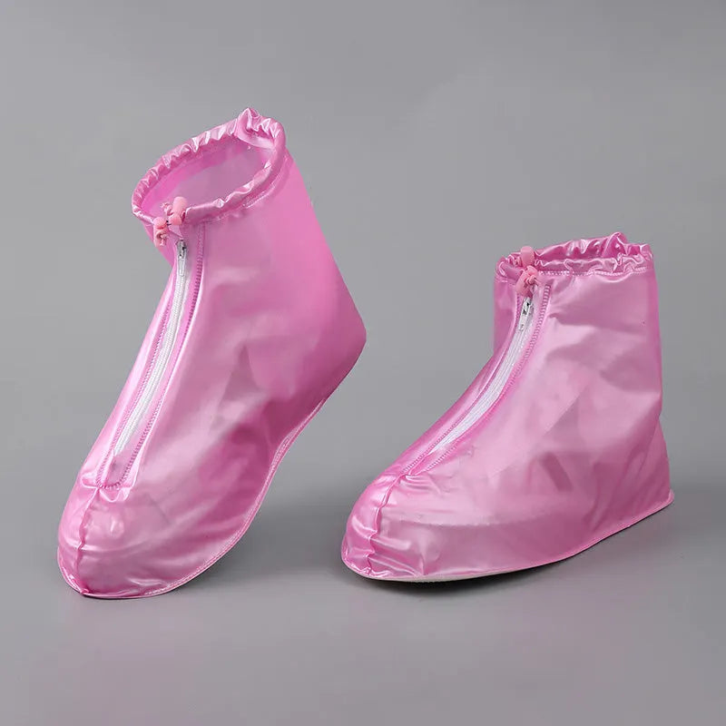 Copriscarpe impermeabili unisex con coulisse regolabile e cerniera. Ottima protezione da acqua e fango per viaggio.