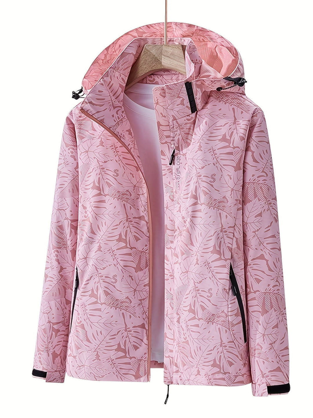Giacca donna moda impermeabile, leggera e sagomata, ideale per giornate fresche di primavera.